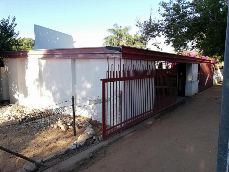 5 Bedroom Property for Sale in Kakamas Northern Cape